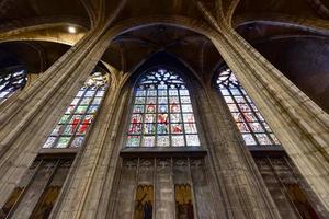 catedral de notre dame du sablon en bruselas, bélgica, 2022 foto