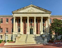 Maryland State Capital building in Annapolis, Maryland on summer afternoon. It is the oldest state capitol in continuous legislative use, dating to 1772. photo