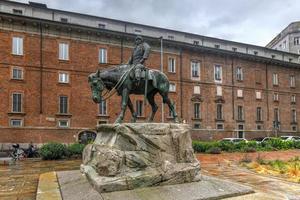 Monument to Missori at Piazza Missori in Milan, 2022 photo