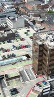 vista de ángulo alto de casas residenciales británicas en la ciudad de luton de inglaterra reino unido