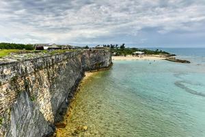 astillero de la marina real, hmd bermuda fue la base principal de la marina real en el atlántico occidental entre la independencia americana y la guerra fría. foto