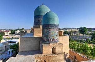 shah-i-zinda o shohizinda, una necrópolis en samarcanda, uzbekistán. foto