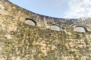 castillo san felipe del morro también conocido como fuerte san felipe del morro o castillo del morro. es una ciudadela del siglo XVI ubicada en san juan, puerto rico. foto