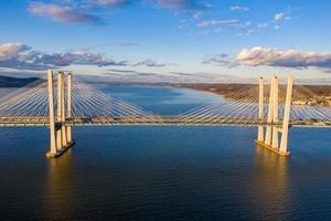 el nuevo puente tappan zee sobre el río hudson en nueva york. foto