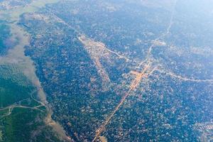 vista aérea de la costa de la provincia de inhambane en mozambique. foto