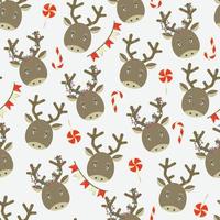 Patrón de Navidad divertido sin costuras con renos de dibujos animados y piruletas sobre un fondo blanco. diseño de papel de regalo. linda ilustración de año nuevo vector