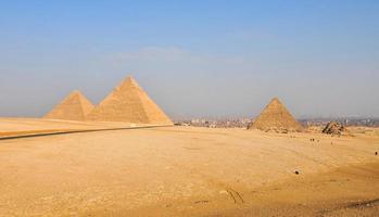 pirámides egipcias de la meseta de giza, el cairo foto