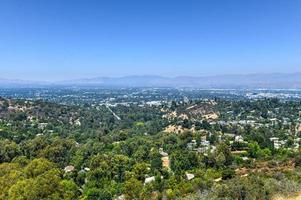 vista desde la parte superior de mulholland drive, los angeles, california foto