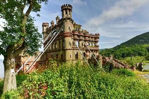 Bannerman Castle Armory photo