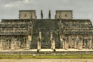 Templo de los Guerreros, Temple of the Warriors, Chichen Itza in Yucatan, Mexico, a UNESCO World Heritage Site. photo