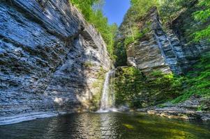 eagle cliff falls, lagos finger, nueva york foto