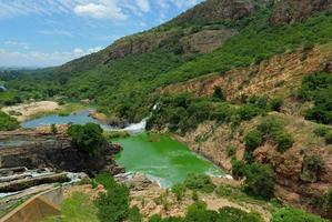 presa de hartbeespoort - sudáfrica foto