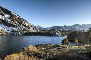 bosque nacional inyo - lago ellery - yosemite foto