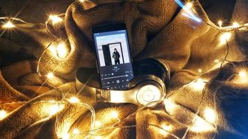 Headphones Surrounded By Fairy Lights In Long Exposure in Karachi Pakistan 2022 photo