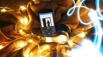 Headphones Surrounded By Fairy Lights In Long Exposure in Karachi Pakistan 2022 photo