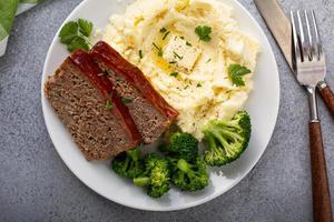 Meatloaf with spicy glaze photo