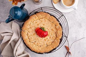 pastel de peaje decorado con fresas foto