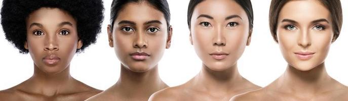 mujeres de diferentes etnias: caucásicas, africanas, asiáticas e indias. foto