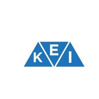 Diseño de logotipo en forma de triángulo eki sobre fondo blanco. eki creative iniciales letra logo concepto. vector