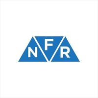 diseño de logotipo en forma de triángulo fnr sobre fondo blanco. concepto de logotipo de letra de iniciales creativas fnr. vector