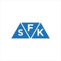 diseño de logotipo en forma de triángulo fsk sobre fondo blanco. concepto de logotipo de letra de iniciales creativas fsk. vector