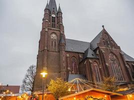 mercado navideño en un pueblo alemán foto