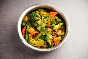 Indian style Broccoli And Aloo Poriyal or South Indian Broccoli And Potato Stir Fry vegetable recipe photo