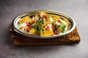 Khaman Dhokla chaat is a very simple and refreshing fusion chaat recipe made using leftover dhokla photo