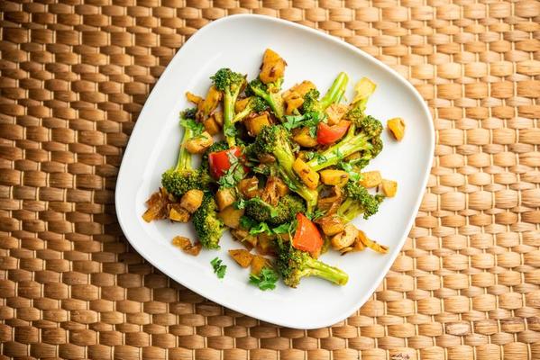 Vegetable Stir Fry Stock Photos, Images and Backgrounds for Free Download