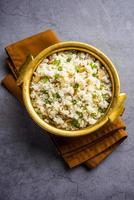 bhagar es una receta india de comida en ayunas hecha con mijo de corral foto