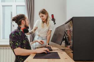 Couple at desk photo