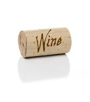 corcho de marca de vino en blanco foto