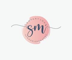 logotipo femenino inicial sm. utilizable para logotipos de naturaleza, salón, spa, cosmética y belleza. elemento de plantilla de diseño de logotipo de vector plano.