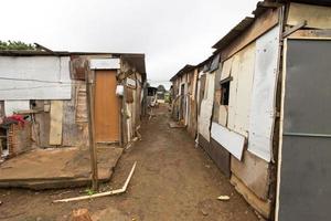 planltina, goias, brasil 17 de diciembre de 2022 las condiciones de vivienda extremadamente pobres en planaltina y en todo brasil foto