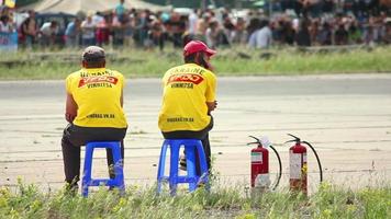 um evento automobilístico de corrida à deriva video