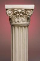 Réplica de pilar de columna antigua foto