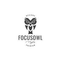 owl head focus hipster vintage logo design vector