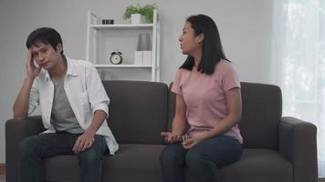 Husband and wife are arguing family problems. wife violently criticized her husband because the husband secretly had a relationship with another. Divorce rates are higher cause from family problem. video