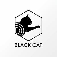 gato simple y único rascando en imagen hexagonal icono gráfico diseño de logotipo concepto abstracto vector stock. se puede usar como un símbolo relacionado con un animal o una mascota.o una mascota.