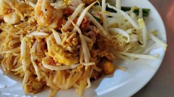 Pad Thai with fresh shrimp on the table video