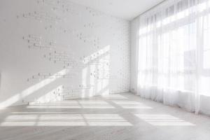 Blank white wall with window and concrete floor, mock up, 3d render photo