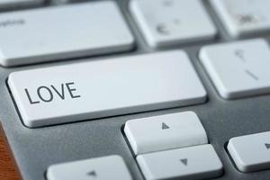 botón de amor en el teclado foto