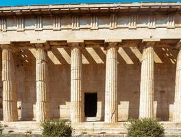 columnas de la antigua grecia foto