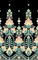 Damask seamless vector pattern. Classic old fashion damask ornament, royal seamless texture for wallpaper, textile, packaging. Baroque floral pattern