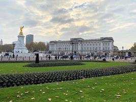 londres en el reino unido en diciembre de 2022. una vista del palacio de buckingham en londres foto