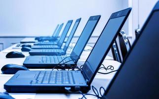 laptop arranging rows in the training room photo