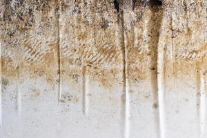 Texture peeling white wall background photo