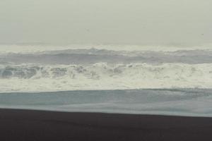 foto de paisaje de costa de mar vacío