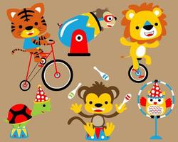 conjunto de ilustración vectorial de dibujos animados de animales en espectáculo de circo. tigre y león montando bicicleta, mono haciendo malabares, tortuga con sombrero de cono en el escenario, búho con sombrero de cono en anillo de salto, mono en circo de cañón vector