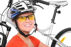 mujer con bicicleta foto